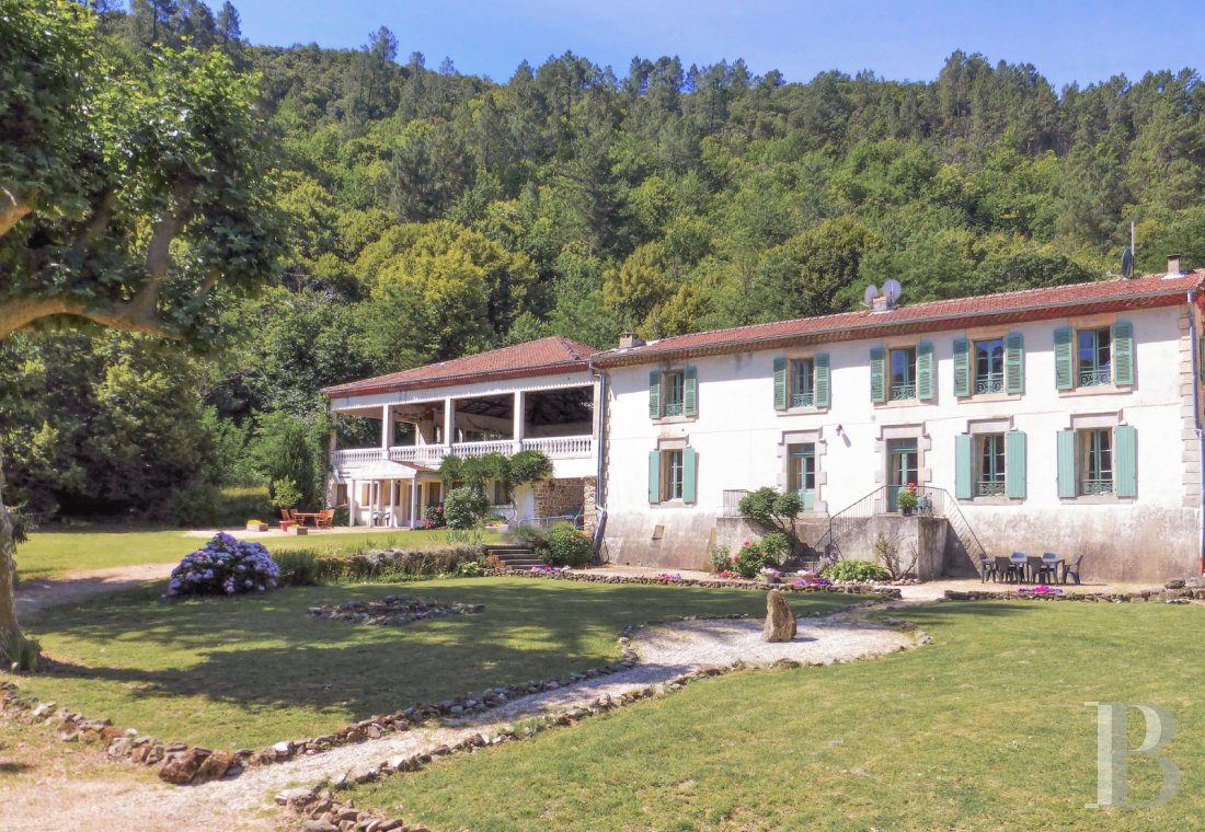 chateaux a vendre languedoc roussillon   - 2