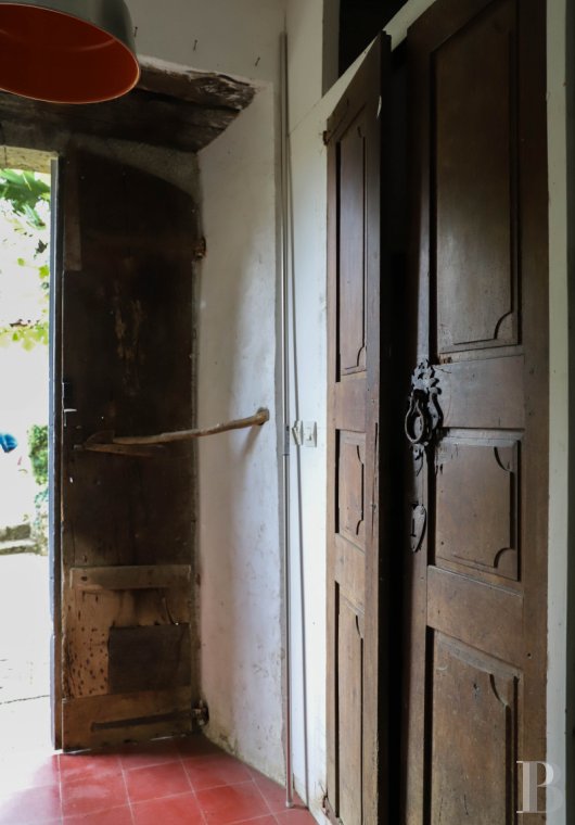 En Haute-Garonne, à Saint-Bertrand-de-Comminges, une maison de maître du 19e siècle dans un hameau - photo  n°9
