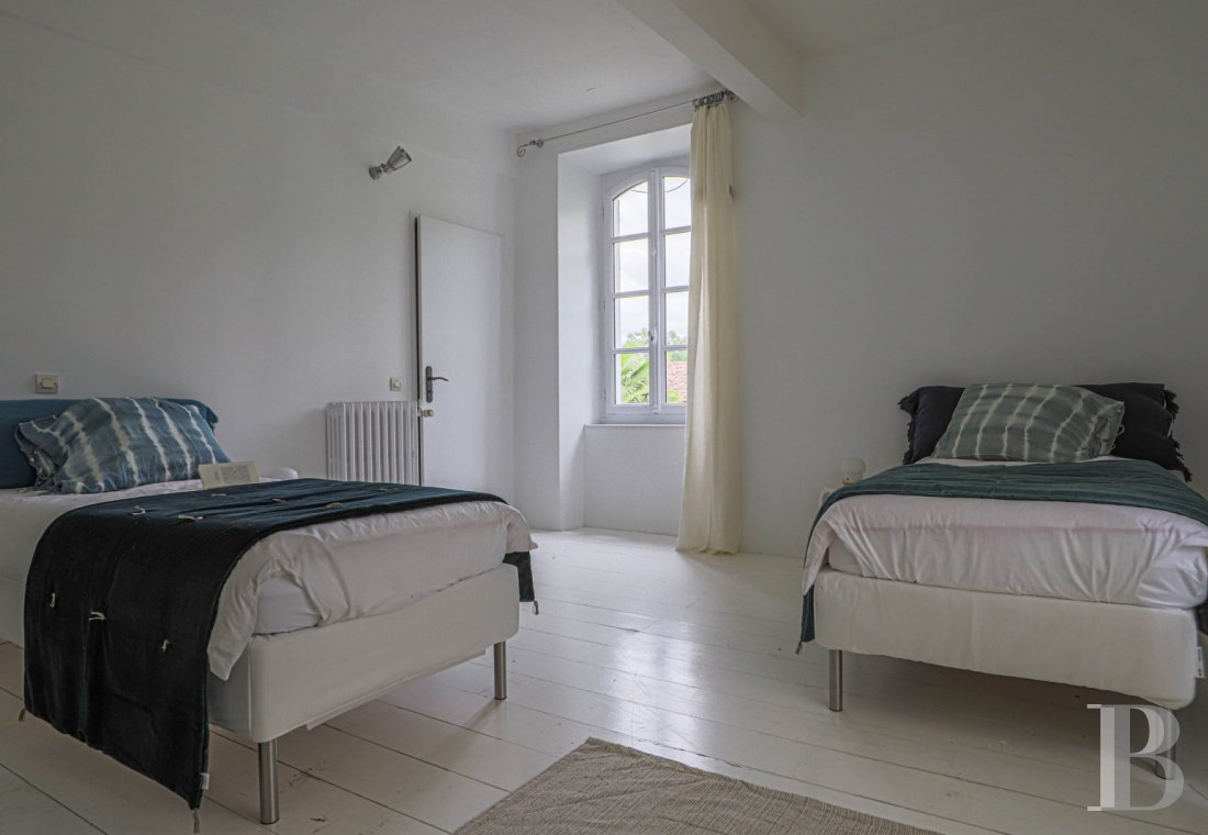 En Haute-Garonne, à Saint-Bertrand-de-Comminges, une maison de maître du 19e siècle dans un hameau - photo  n°25