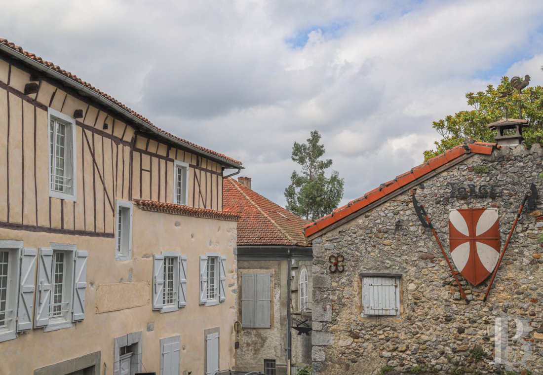 En Haute-Garonne, à Saint-Bertrand-de-Comminges, une maison de maître du 19e siècle dans un hameau - photo  n°40