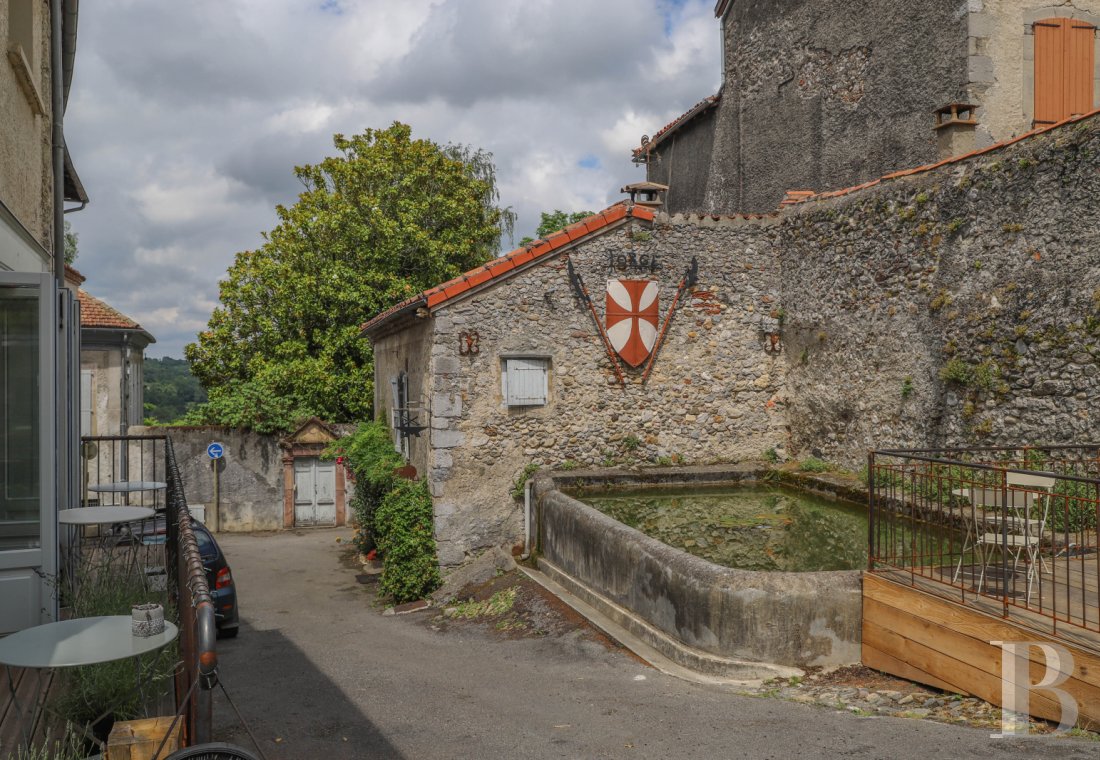En Haute-Garonne, à Saint-Bertrand-de-Comminges, une maison de maître du 19e siècle dans un hameau - photo  n°36