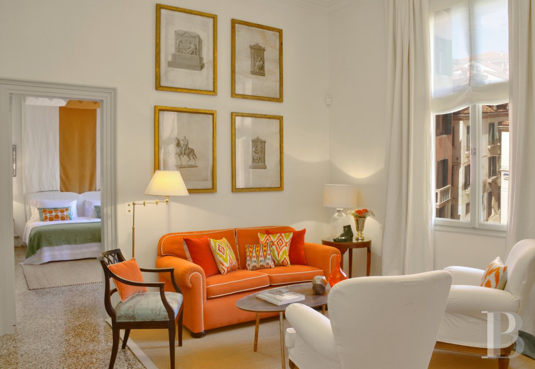 À Venise, au bord du Grand Canal, le palais d’une illustre famille et ses vastes appartements - photo  n°5