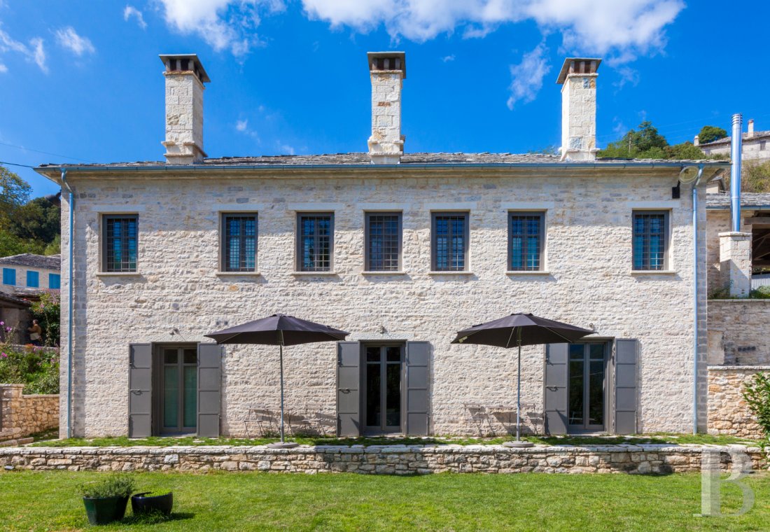 En Grèce, dans la région de l’Épire, une maison familiale de longue lignée - photo  n°4