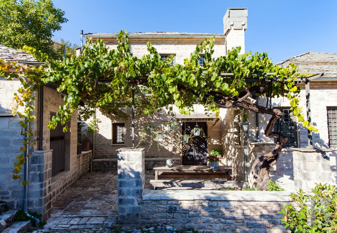 En Grèce, dans la région de l’Épire, une maison familiale de longue lignée - photo  n°5