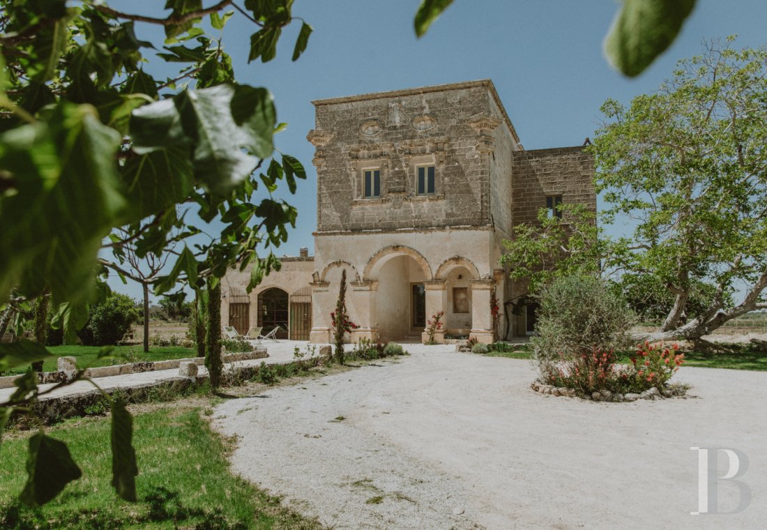 Dans les Pouilles, près de Nardo, une ancienne tour de garde transformée en élégante demeure patricienne - photo  n°36