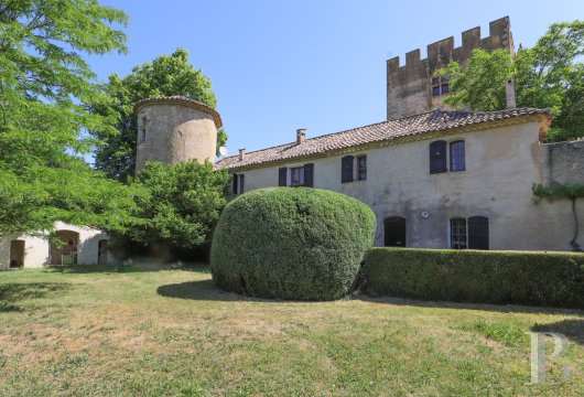 chateaux a vendre paca   - 6