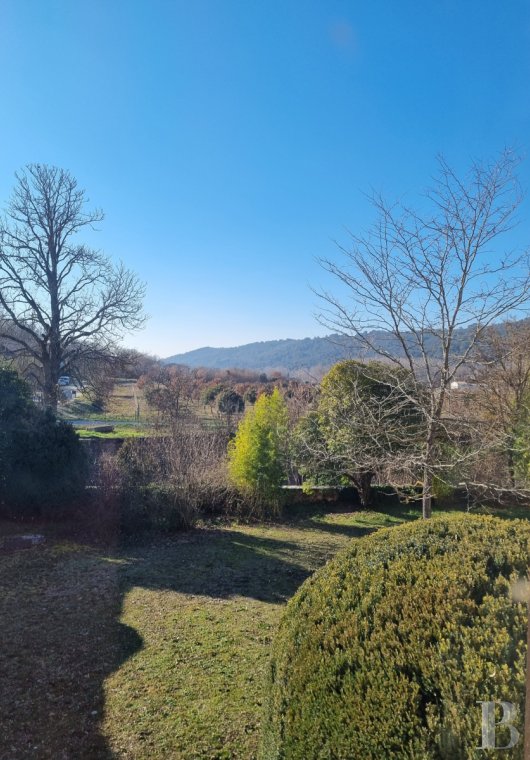 chateaux a vendre paca   - 23