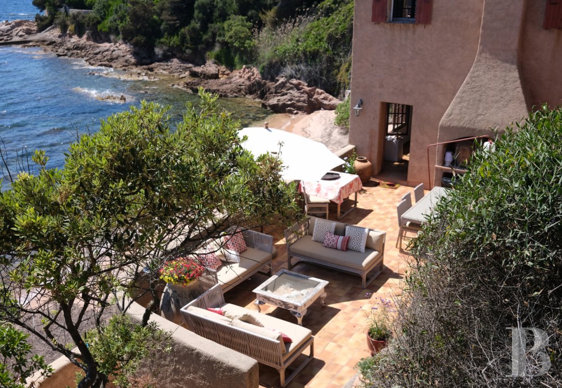 En Corse, dans le golfe d’Ajaccio, un simple cabanon devenu une perle rare - photo  n°34