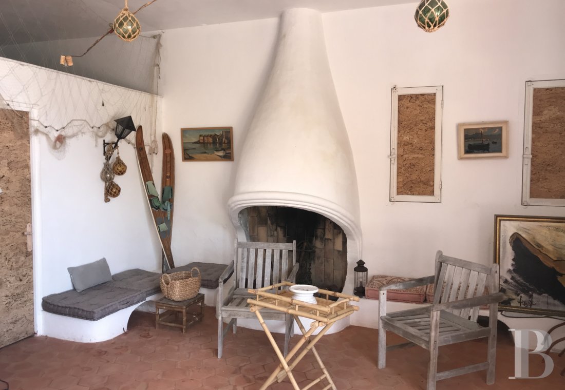 En Corse, dans le golfe d’Ajaccio, un simple cabanon devenu une perle rare - photo  n°13