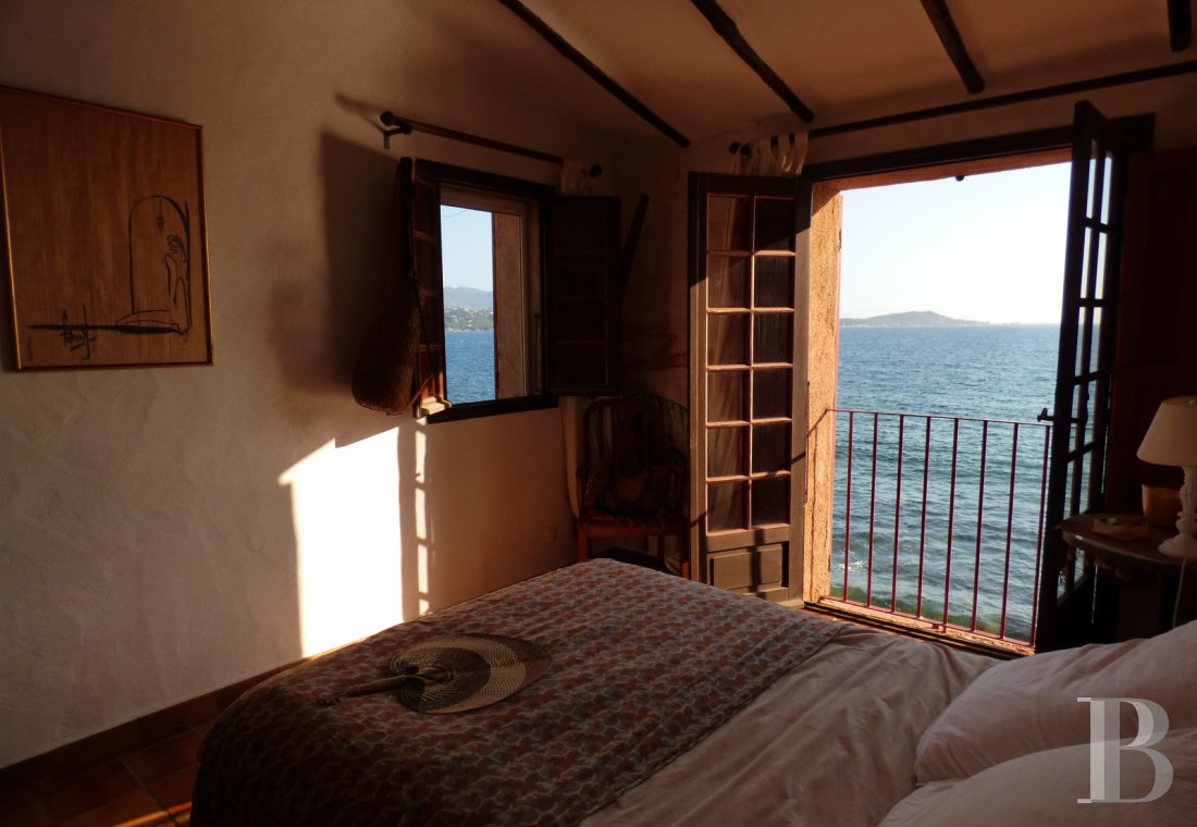 En Corse, dans le golfe d’Ajaccio, un simple cabanon devenu une perle rare - photo  n°22
