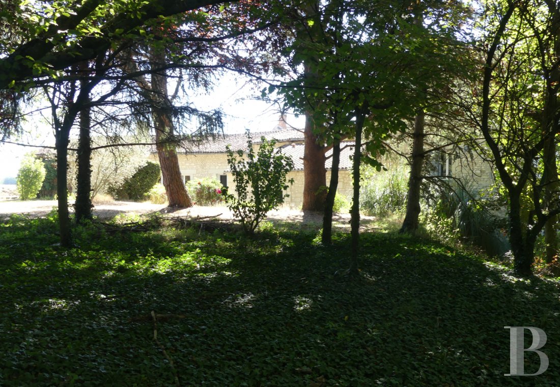maisons de caractere a vendre poitou charentes   - 7