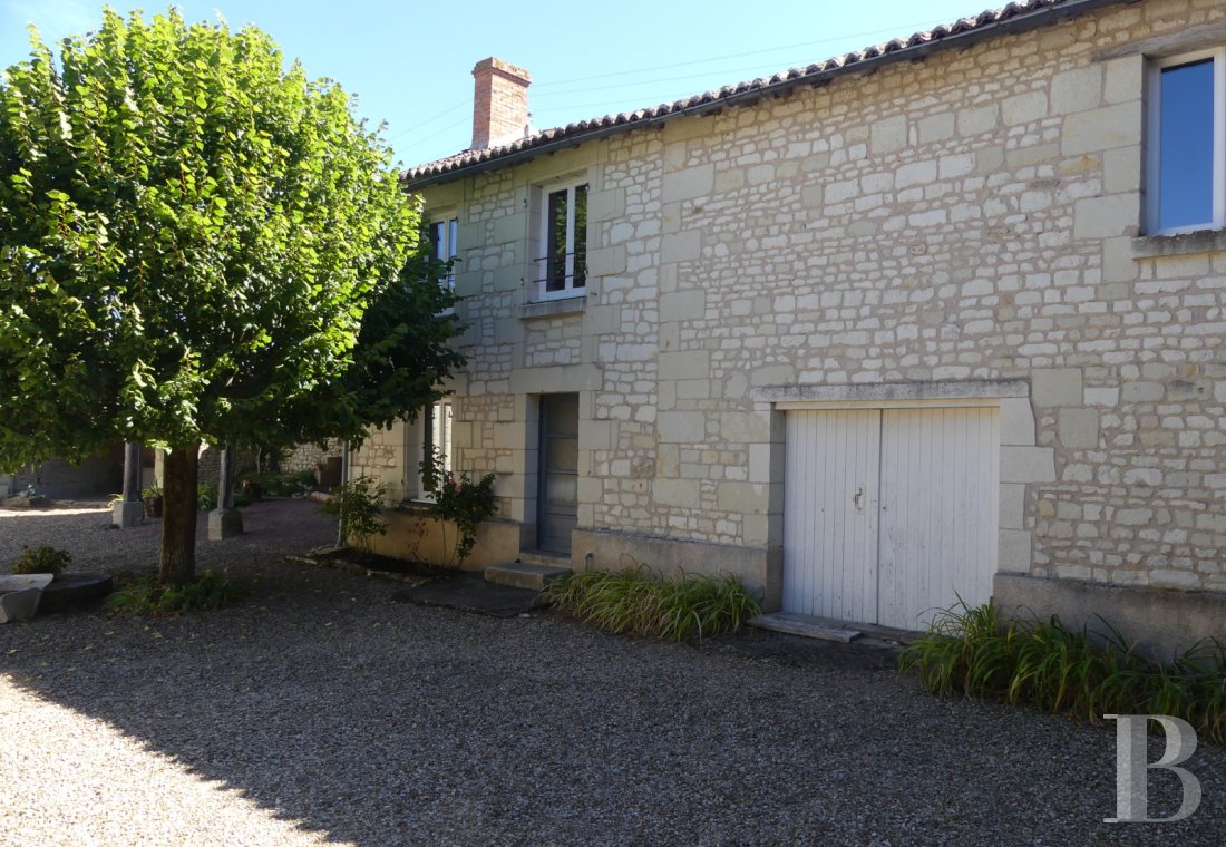 maisons de caractere a vendre poitou charentes   - 3