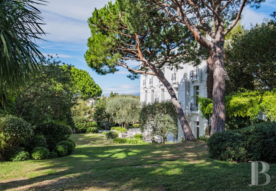 hôtel particulier à vendre baie de cannes