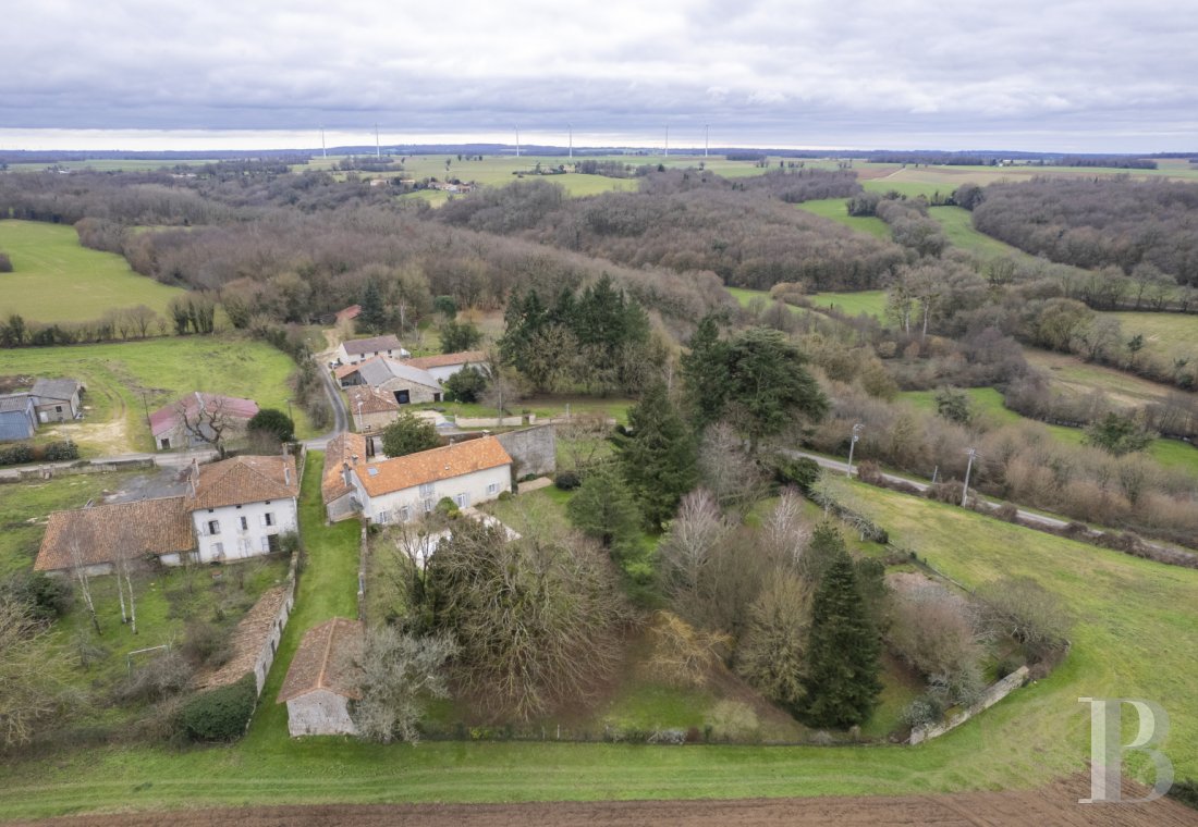 maisons de caractere a vendre poitou charentes   - 1