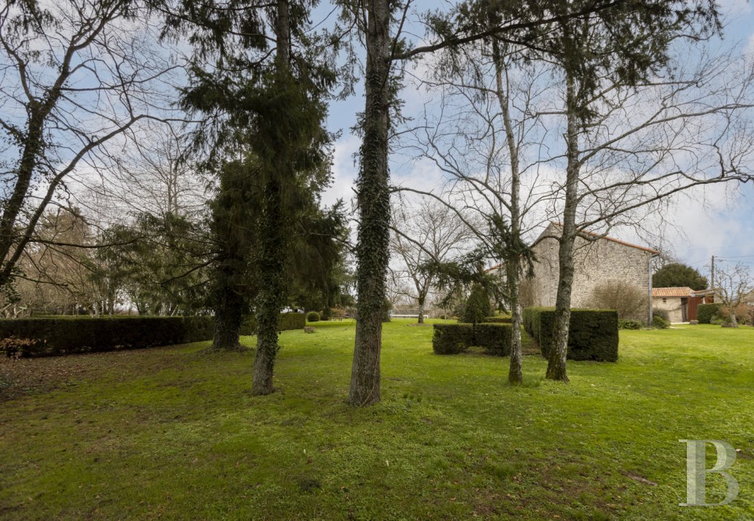 maisons de caractere a vendre poitou charentes   - 10