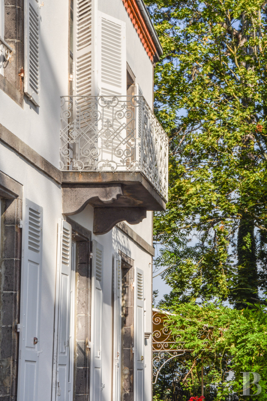 manoir à vendre proche de Riom et du PuydeDôme
