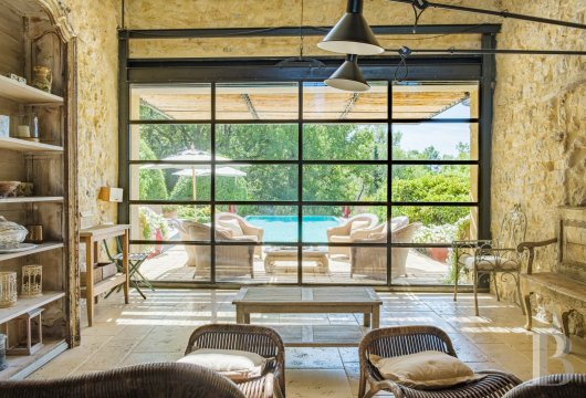 À Barjols, dans le Var, au cœur de la Provence verte, une maison de famille du 17e siècle entourée d’oliviers et de chênes truffiers - photo  n°10