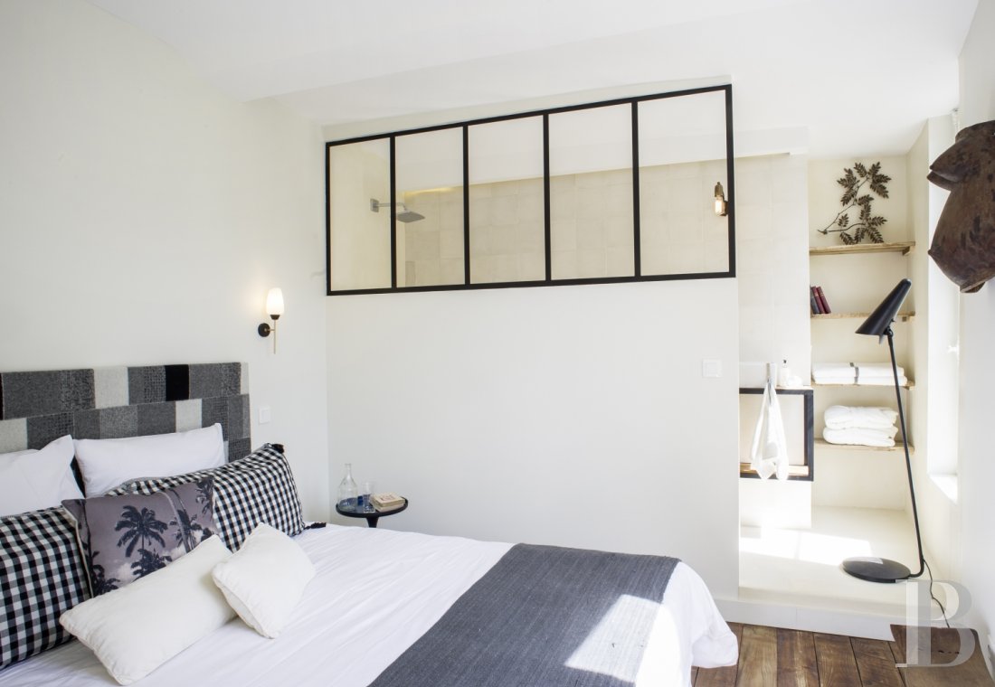 Au cœur de la « Ville aux cent clochers », trois appartements d’hôtes complétés par une annexe à la campagne pour une expérience d’aujourd’hui - photo  n°13