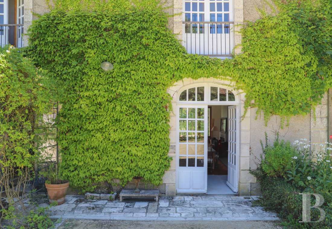 Près d’Ingrandes, dans l’Indre et en limite de la Vienne, un manoir d’origine médiévale et son hameau de dépendances surplombant l’Anglin - photo  n°30