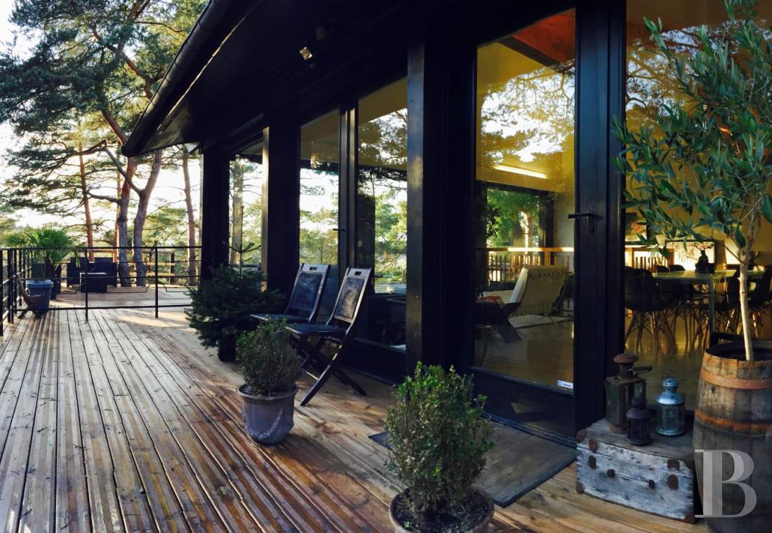 Dans la forêt de Fontainebleau,  une « Prairie House » à la française  - photo  n°2