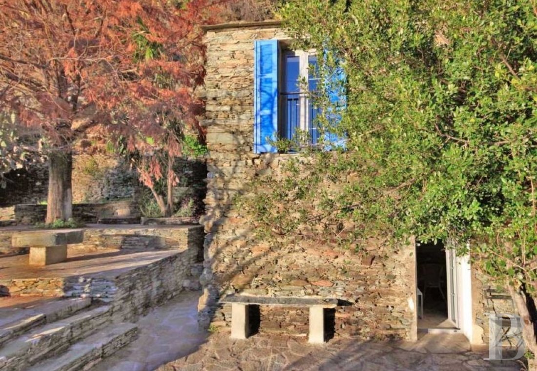 Dans les collines du pittoresque village de Nonza, une maison toute simple posée comme une vigie - photo  n°10