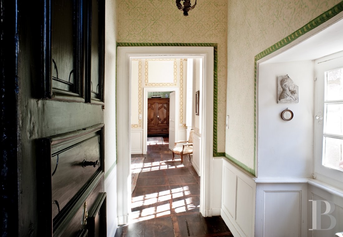 À Sarlat, un ancien hôtel particulier d’origine médiévale  abritant cinq suites lumineuses - photo  n°8