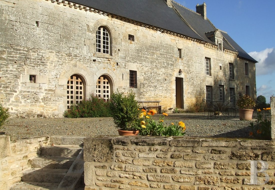 Au pays des faluns, sur la route de Dinan,  un chaleureux manoir ancré au bord d’une rivière - photo  n°4