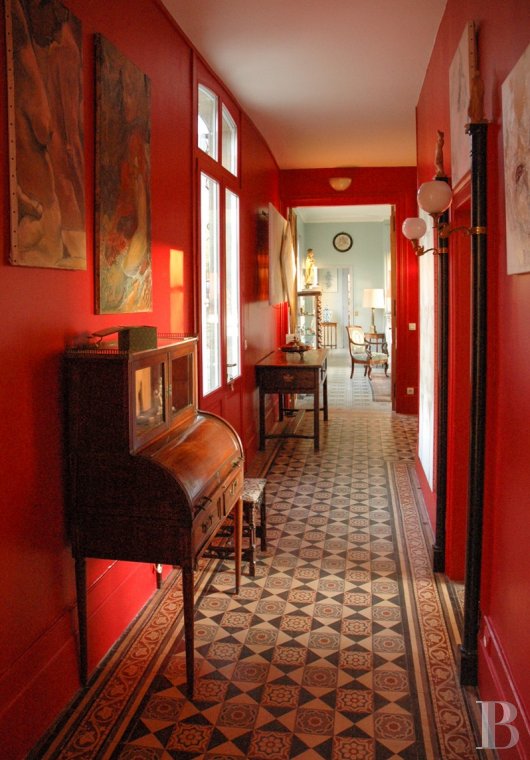 château à vendre Patrice Besse Châteaux et Demeures de France, agence