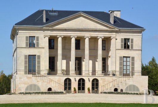 chateaux a vendre besse