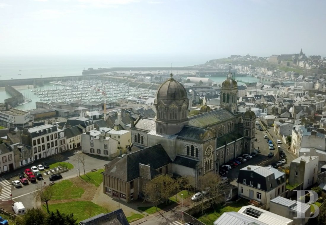 château à vendre Patrice Besse Châteaux et Demeures de France, agence