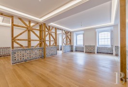 À Lisbonne, dans le centre historique de Baixa, un appartement pombalin du 18ème siècle