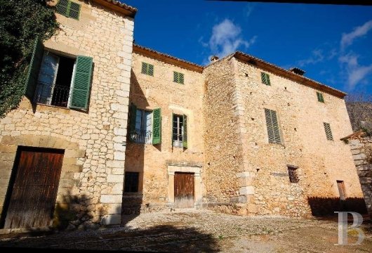 À Majorque, dans la Tramuntana, Une propriété agricole de 97 hectares, sur les hauteurs de la Serra