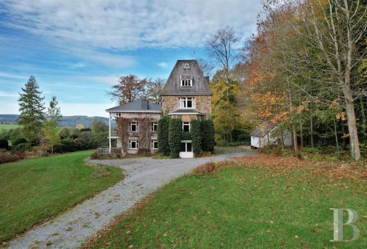 Dans la Province de Liège, un manoir et son domaine de 94 hectares