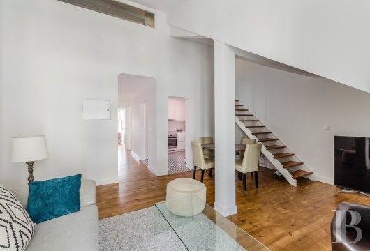 À Lisbonne, dans le quartier de Campo de Ourique, un appartement lumineux, proche du centre commercial Amoreiras