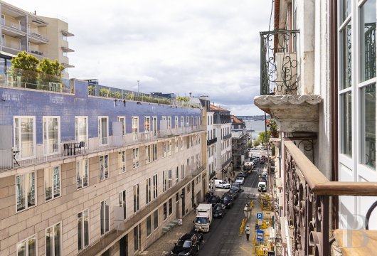 Au cœur du Chiado, un appartement dans un immeuble pombalin réhabilité de la Rua do Alecrim