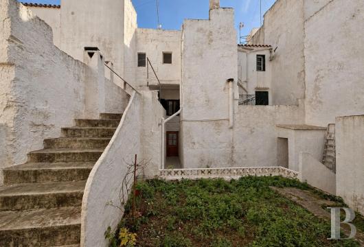 Au cœur du centre historique de Ciutadella, une maison traditionnelle de quelque 202 m² à rénover